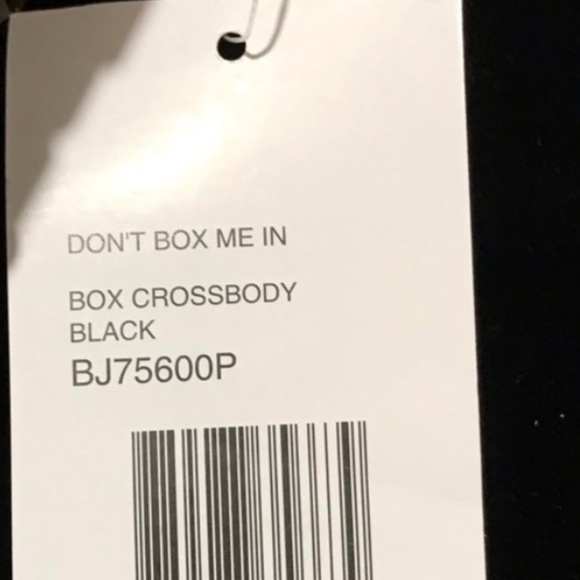 Betsey Johnson "Don't Box Me In" Handbag/Crossbody - Picture 14 of 15